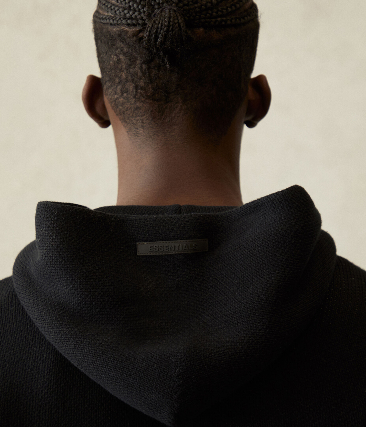 ESSENTIALS KNIT PULLOVER