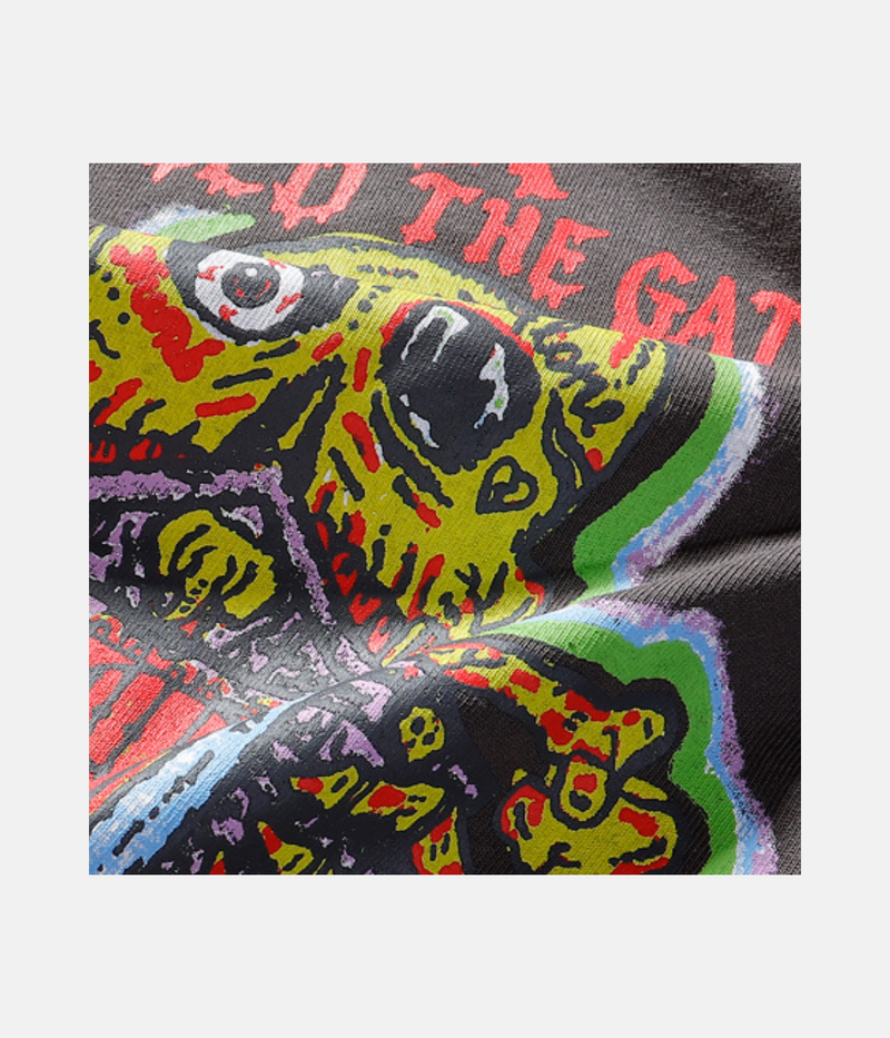 HOLD THE GATE TEE - THE URBAN MOOD | Streetwear Store